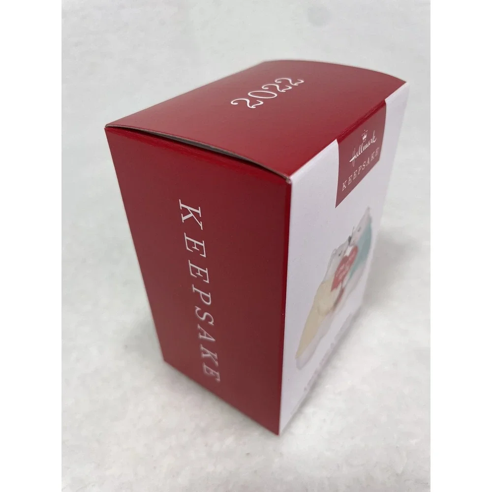 Hallmark‎ Keepsake 2022 Love You A Tundra Ornament
